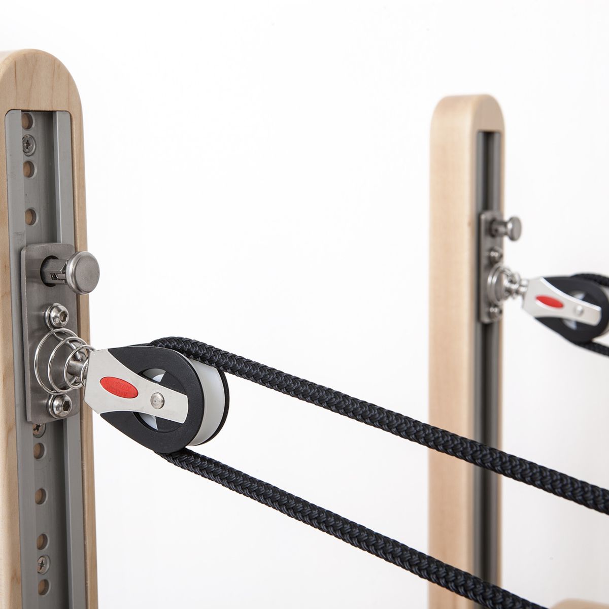 Close-up of the rope pulley and height-adjustable upright on the Elina Pilates Elite Reformer